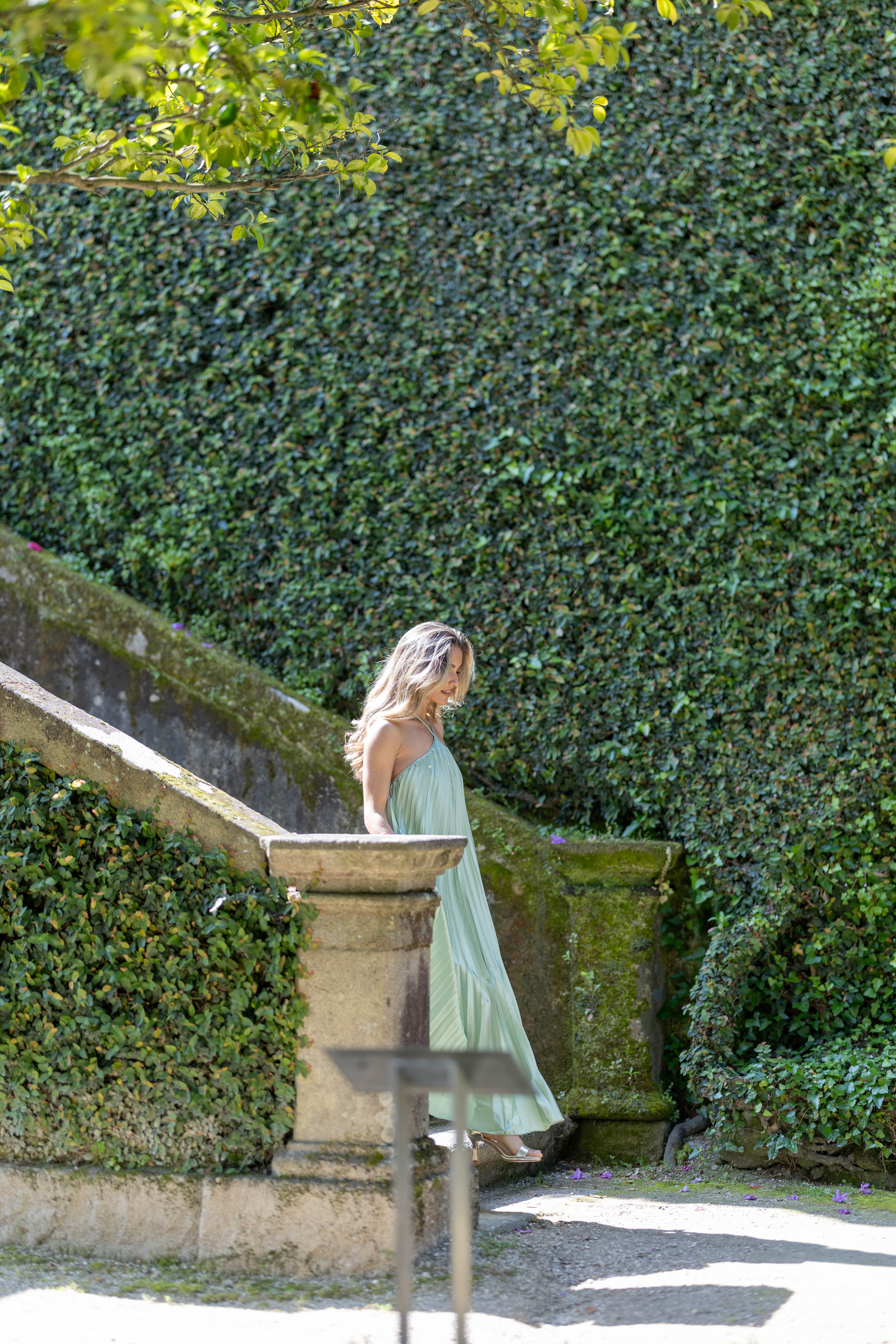 VESTIDO CARMINHO