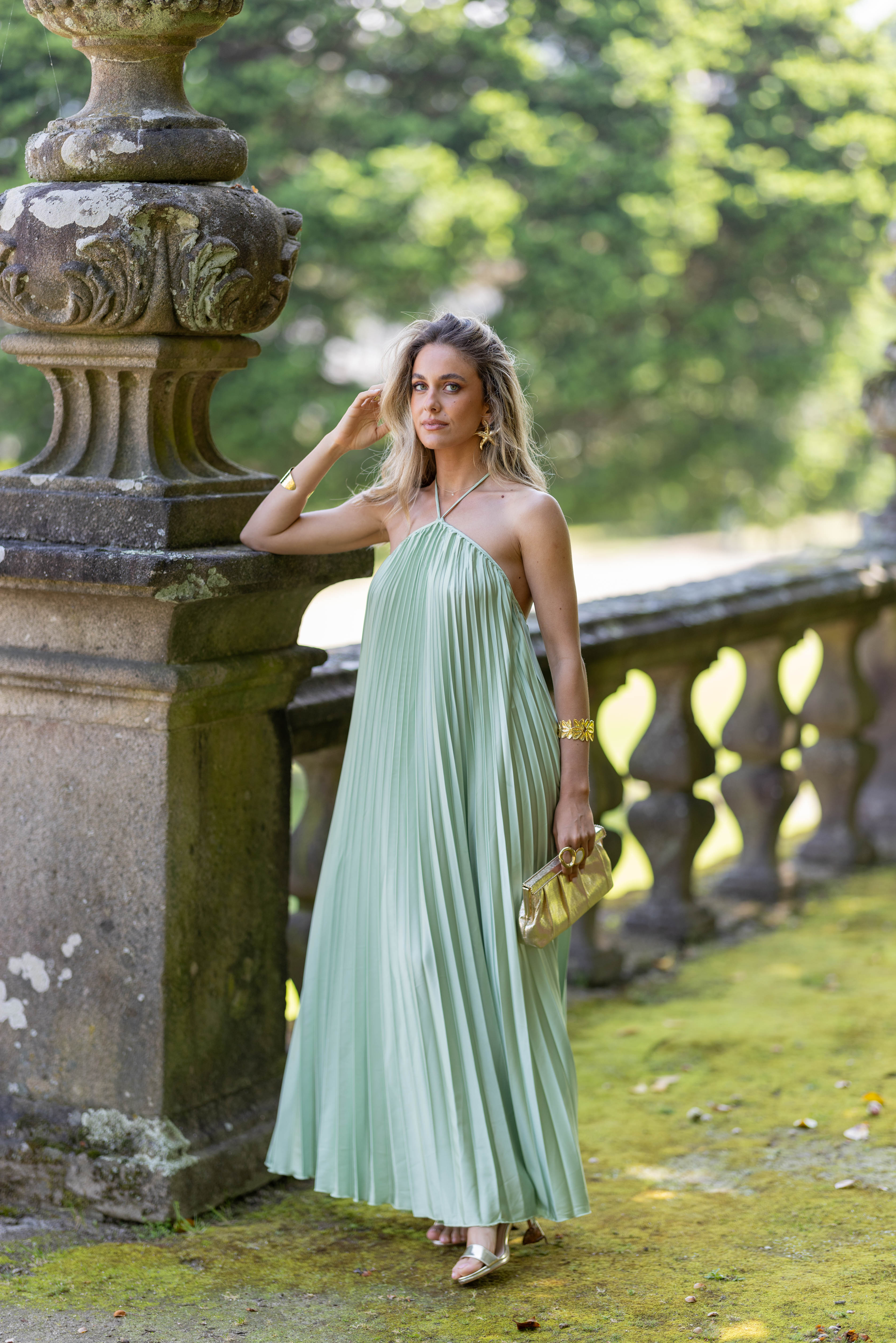 VESTIDO CARMINHO