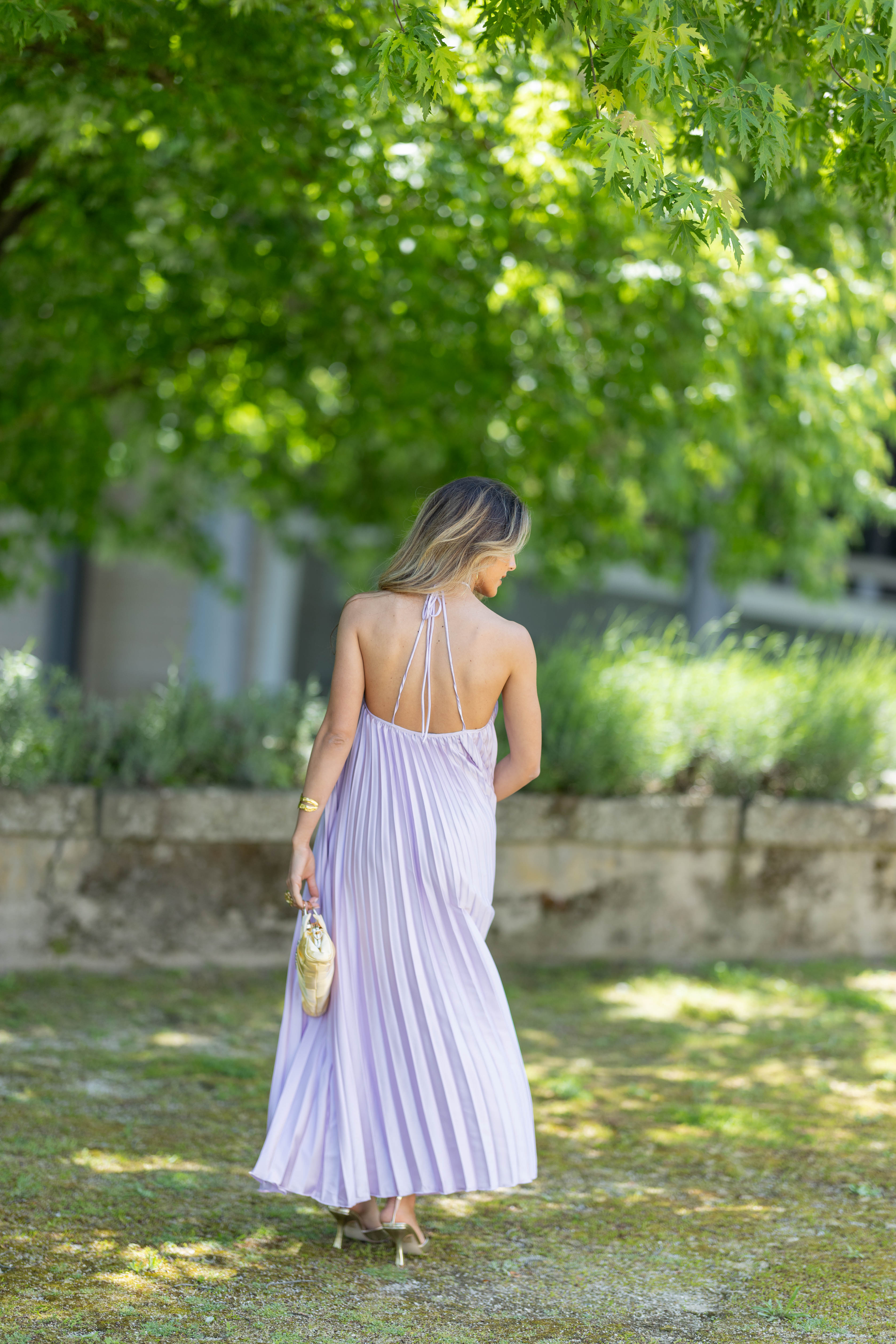 VESTIDO CARMINHO