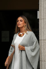 PONCHO LUCRÉCIA