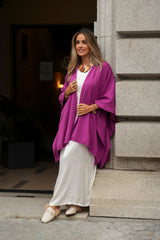 PONCHO LUCRÉCIA
