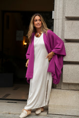 PONCHO LUCRÉCIA