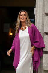 PONCHO LUCRÉCIA