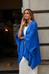 PONCHO LUCRÉCIA