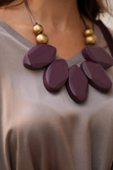 COLAR TERESA BURGUNDY