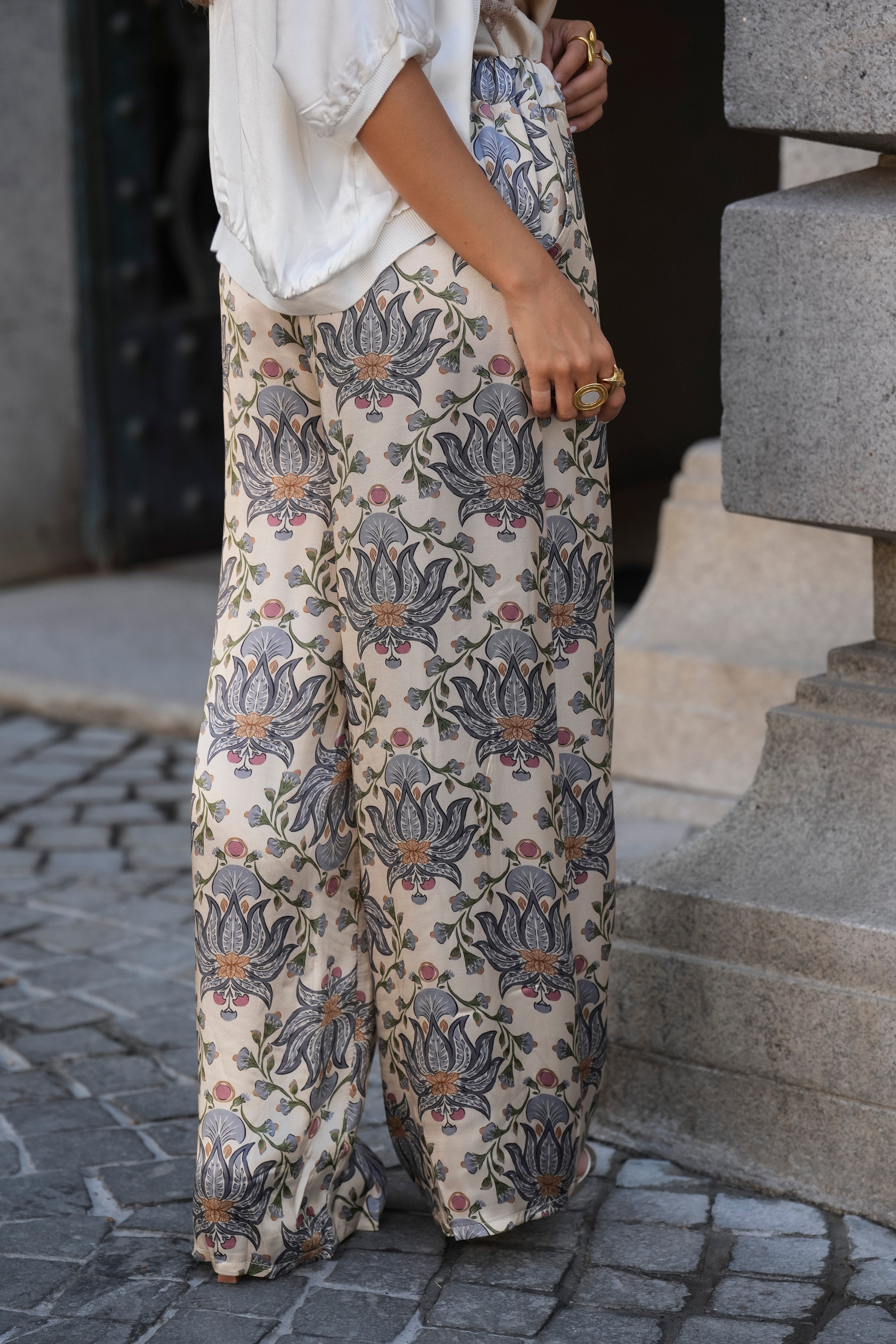 CALÇA EULÁRIA