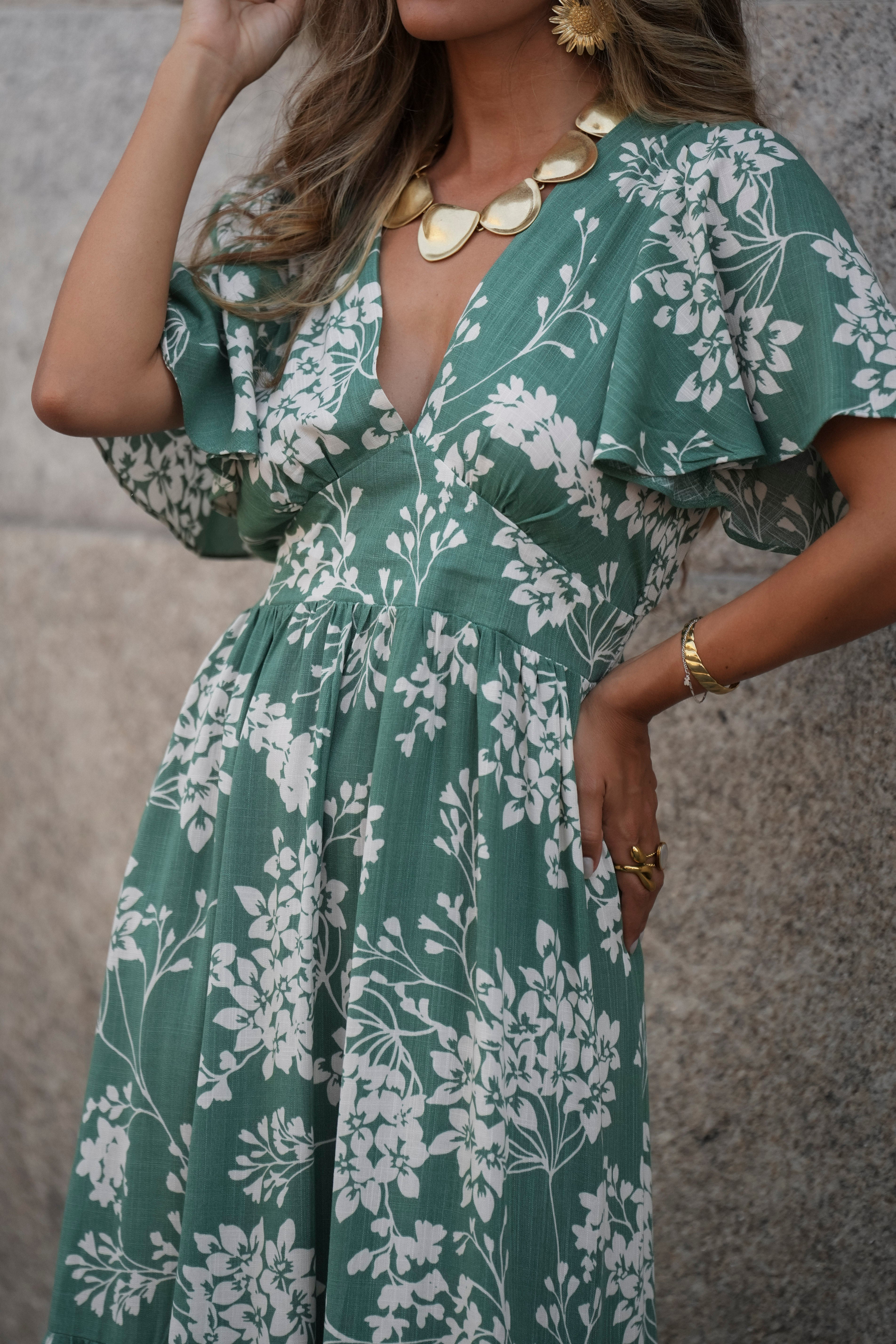 VESTIDO MONTREUX