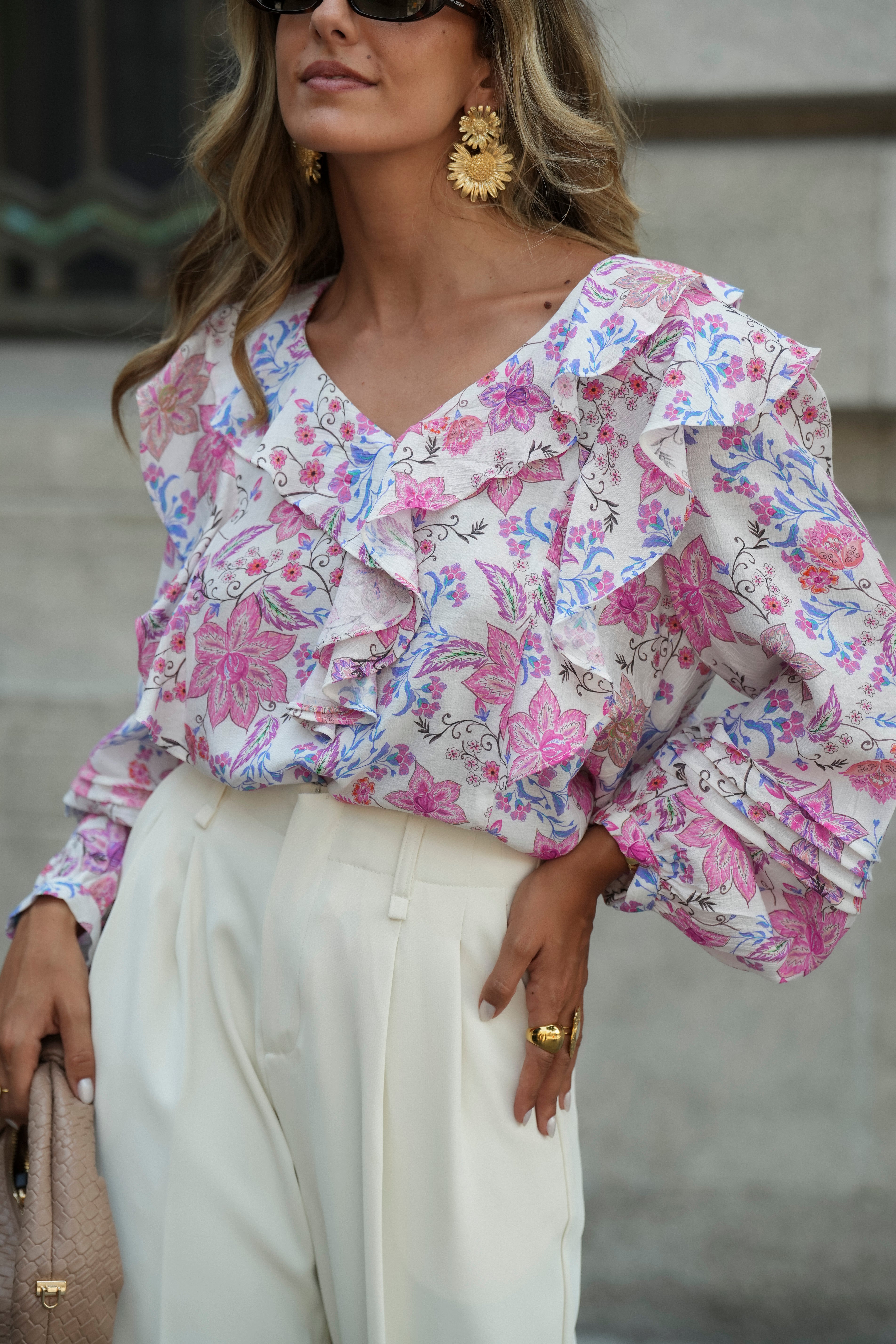 BLUSA LÍRIO