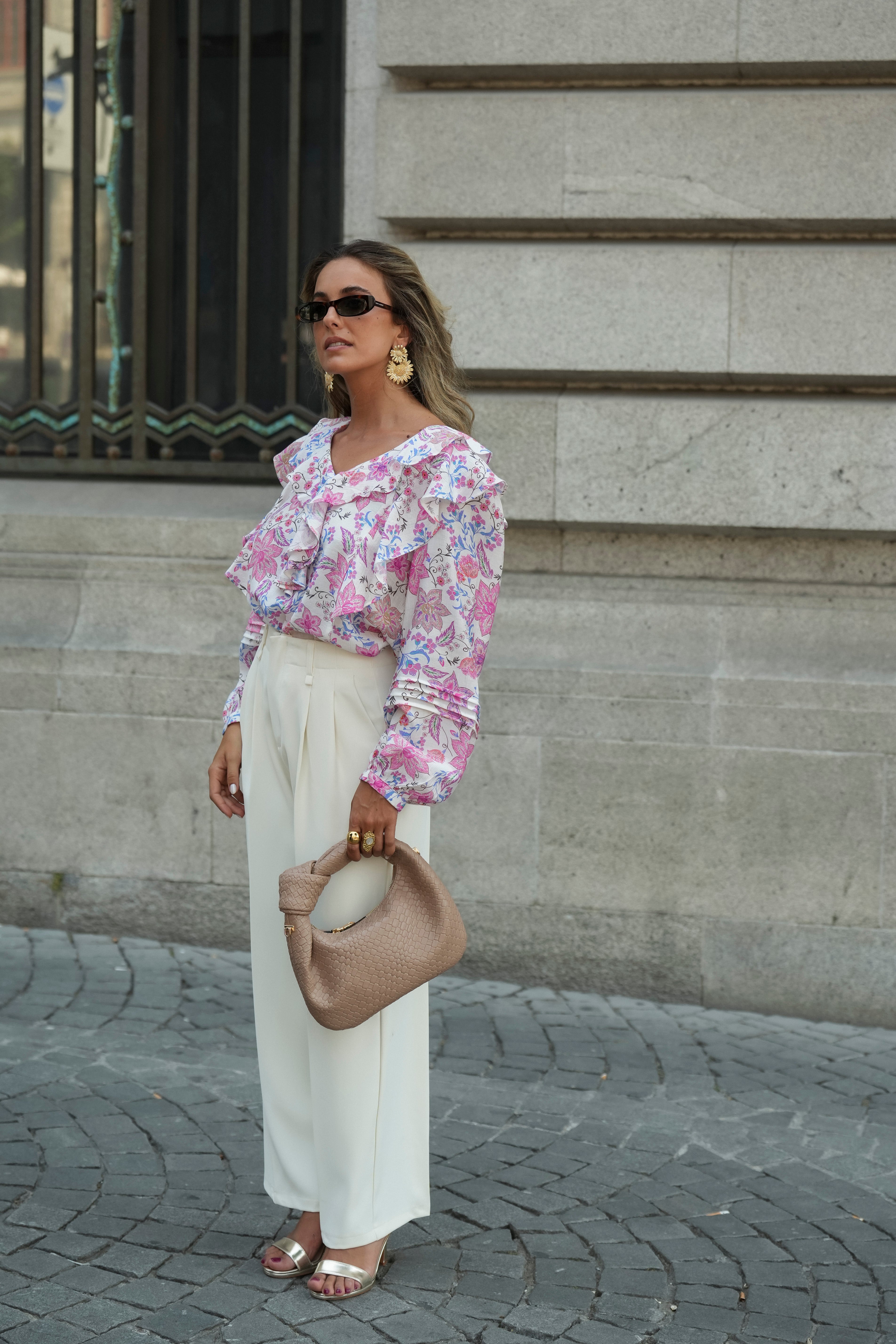 BLUSA LÍRIO