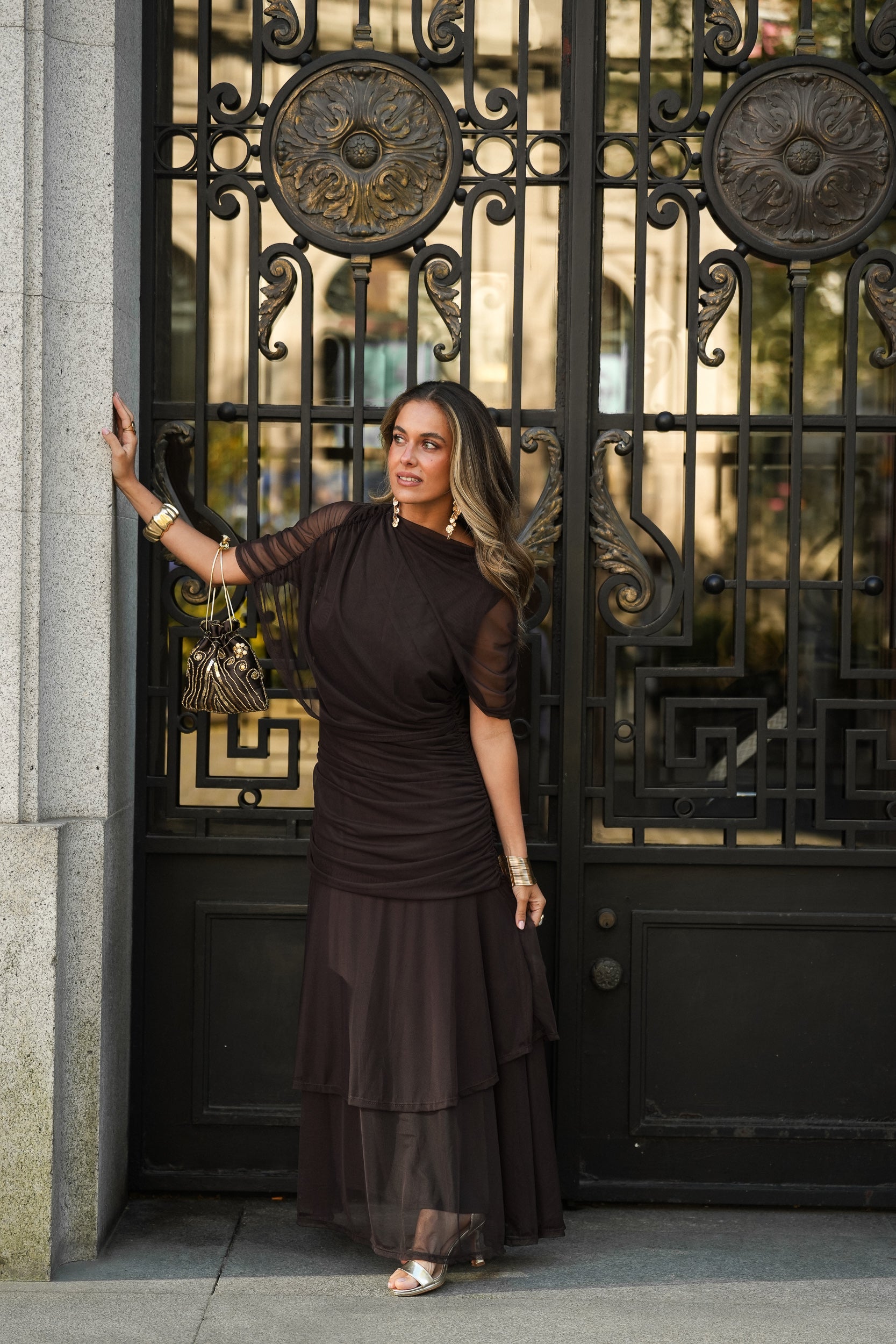 PREVENTA VESTIDO CAMELIA MARRÓN (Envío 22/05 a 25/05)