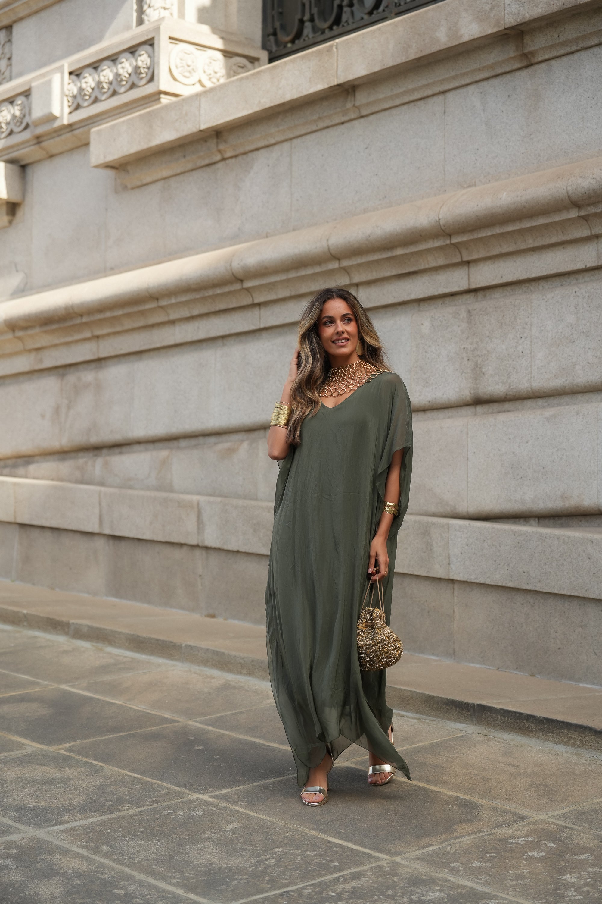 VESTIDO VIOLETA VERDE MILITAR