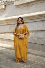 VESTIDO VIOLETA AMARELO MOSTARDA