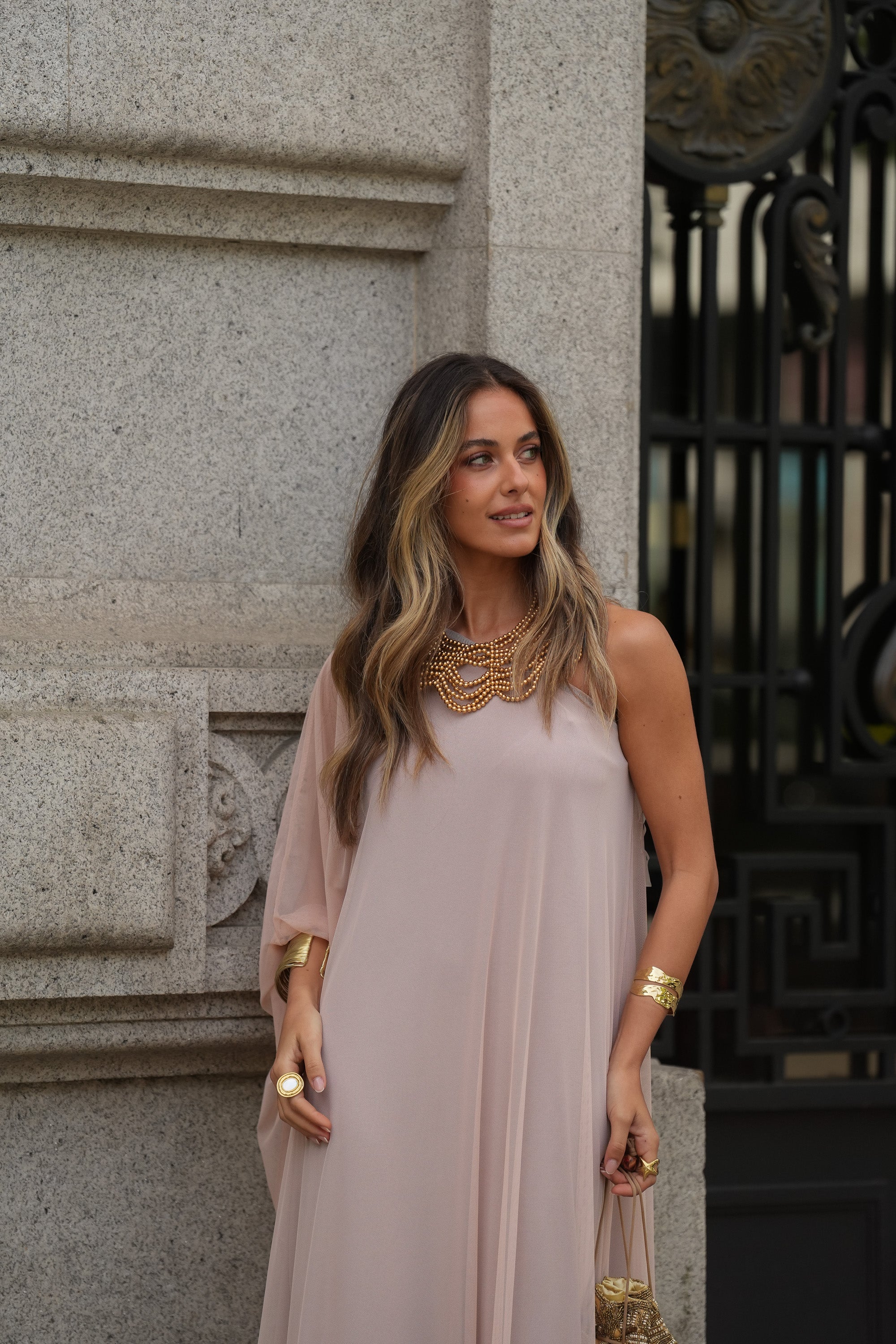 VESTIDO SOPHIE CHAMPAGNE