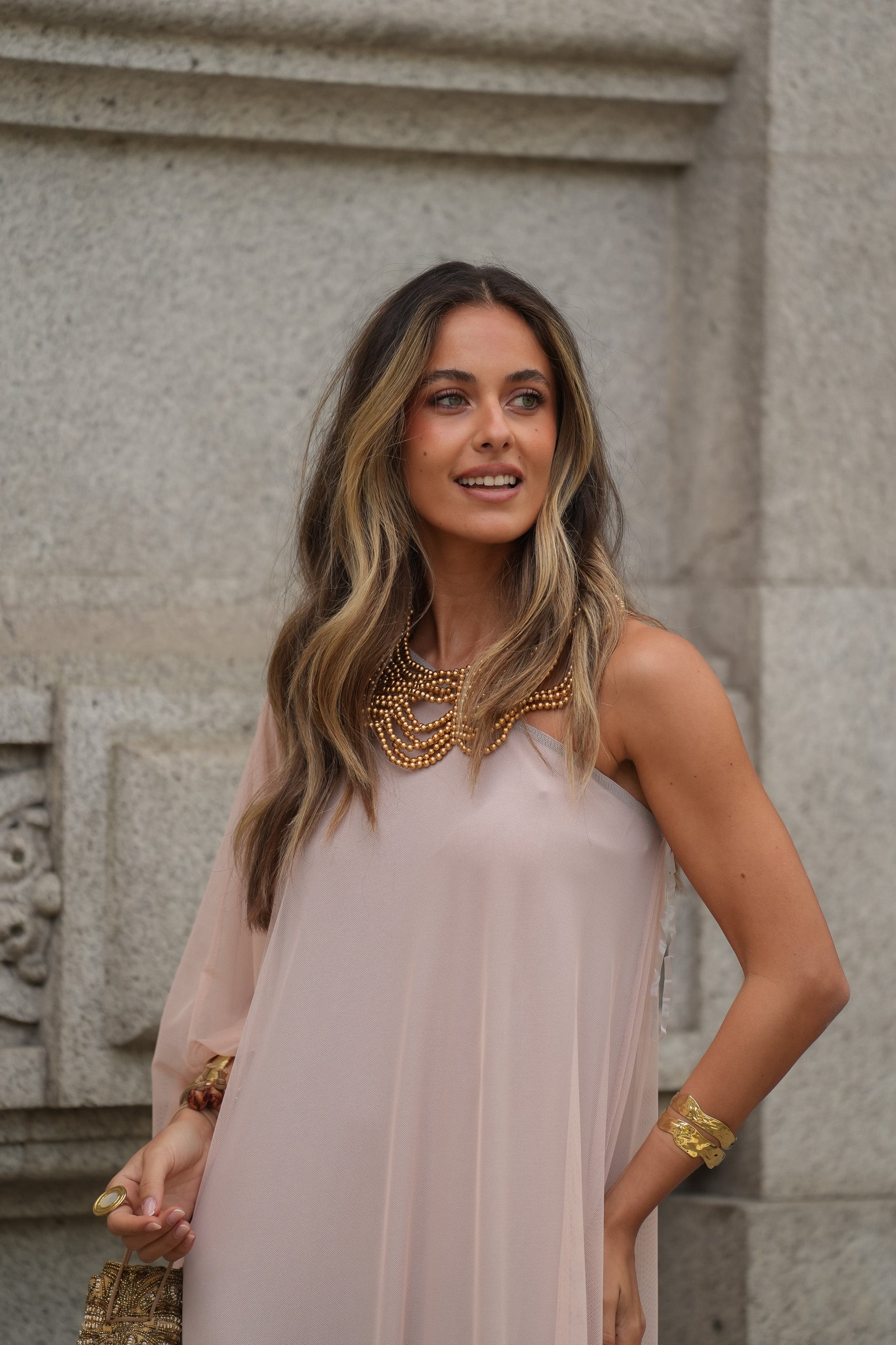 VESTIDO SOPHIE CHAMPAGNE
