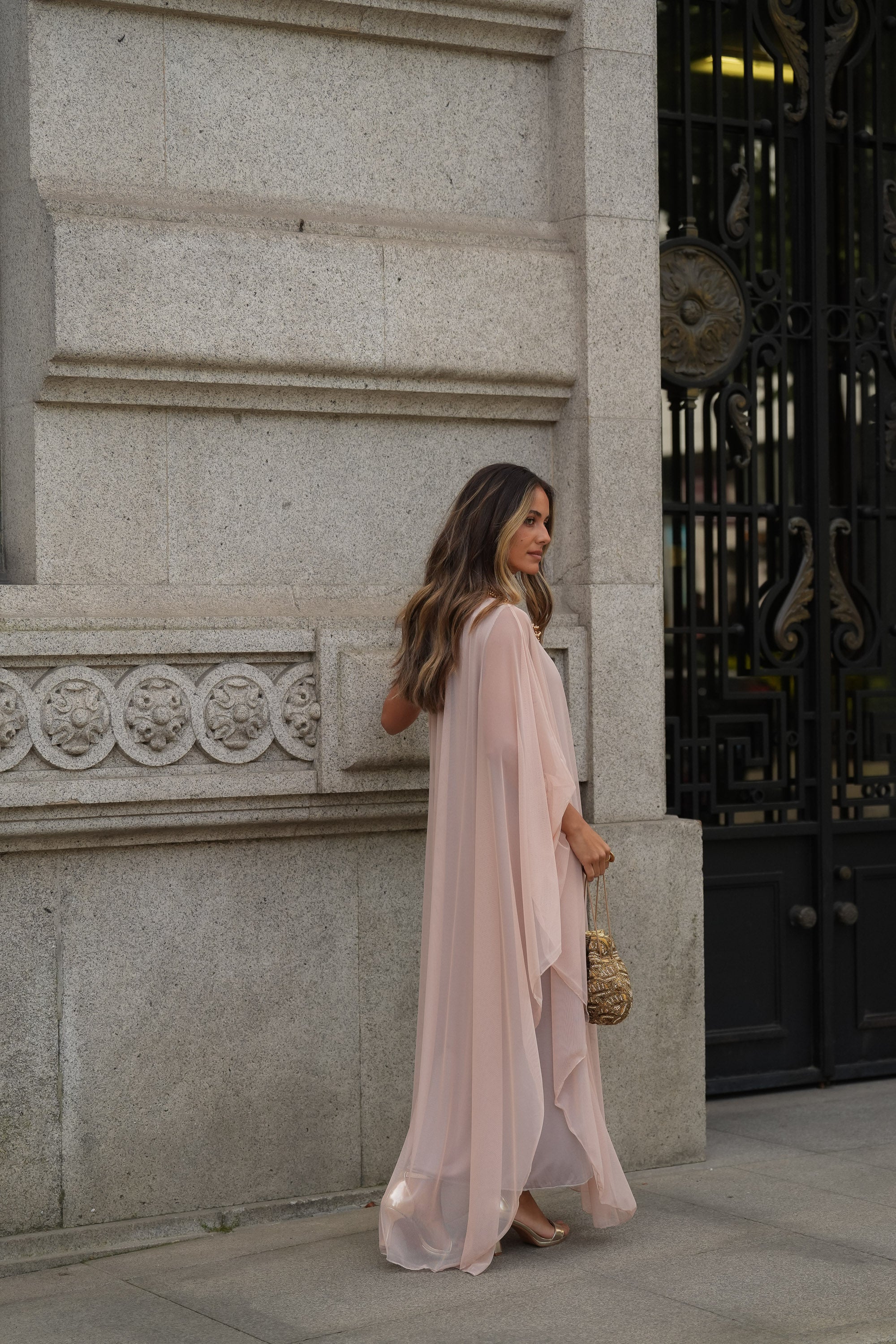 VESTIDO SOPHIE CHAMPAGNE