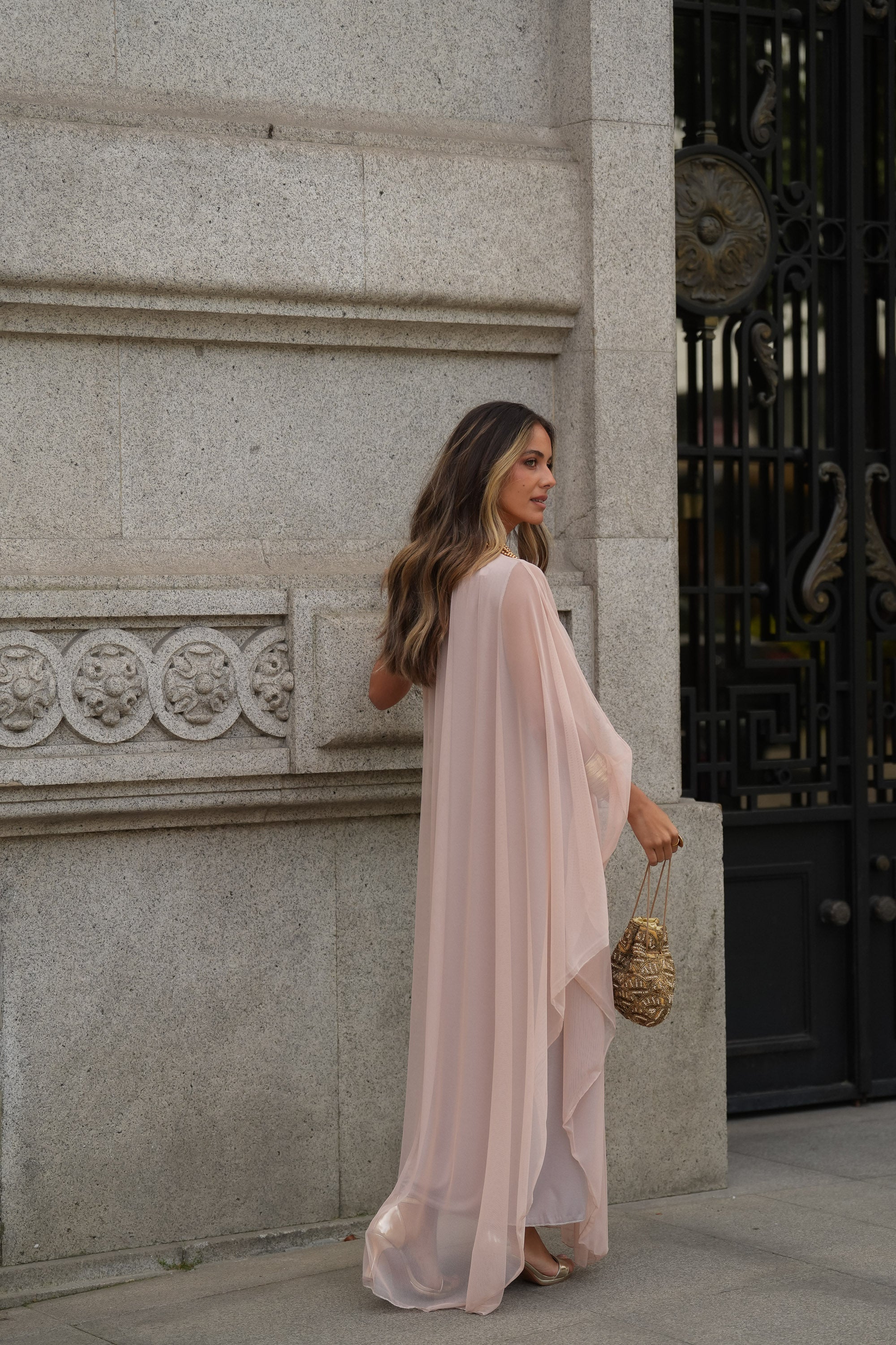 VESTIDO SOPHIE CHAMPAGNE