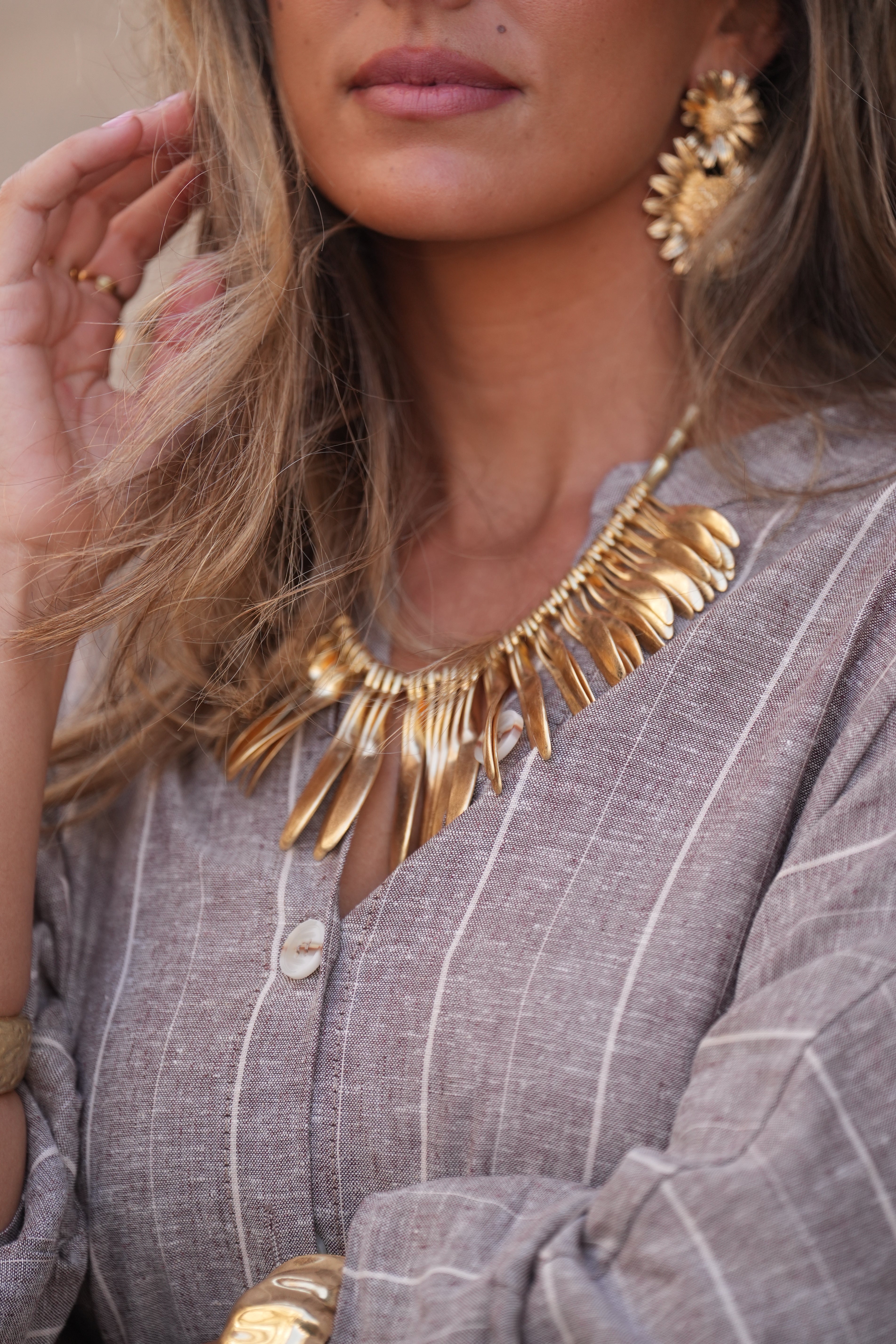 ALICE NECKLACE
