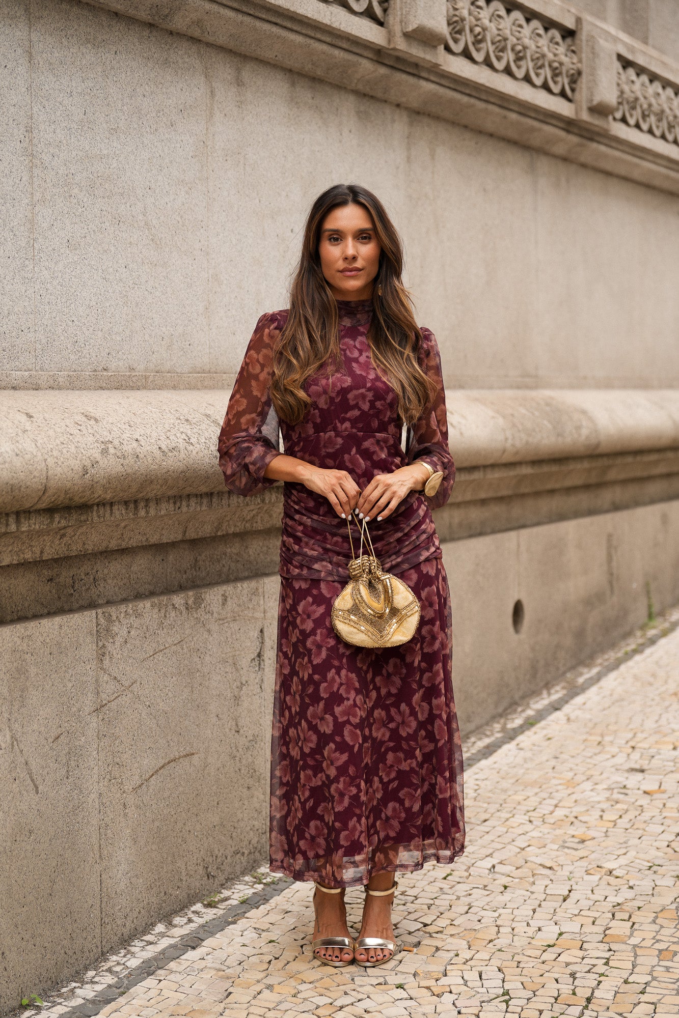 VESTIDO LOUVRE BURGUNDY