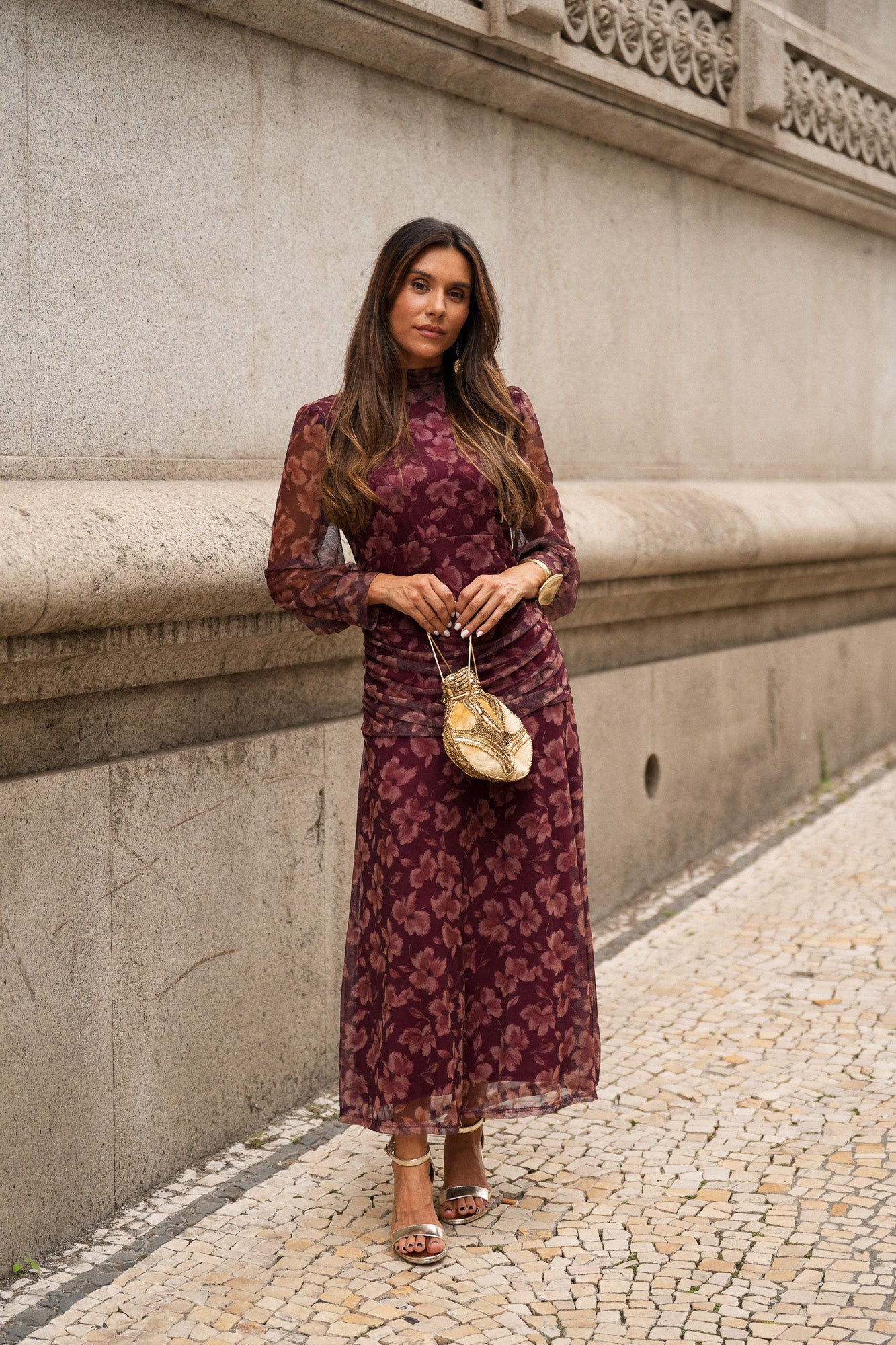 VESTIDO LOUVRE BURGUNDY