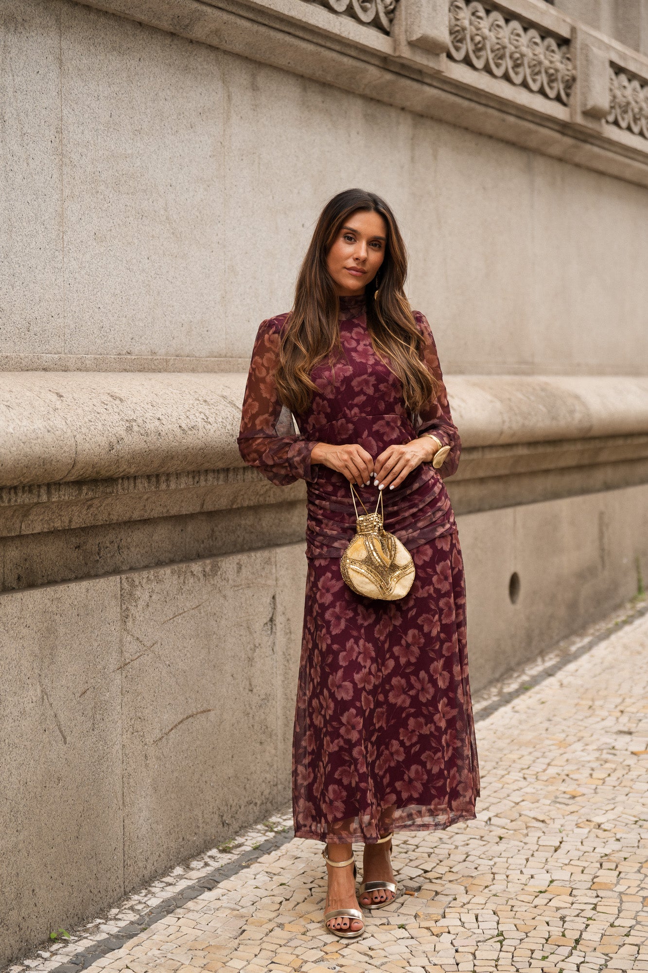 VESTIDO LOUVRE BURGUNDY