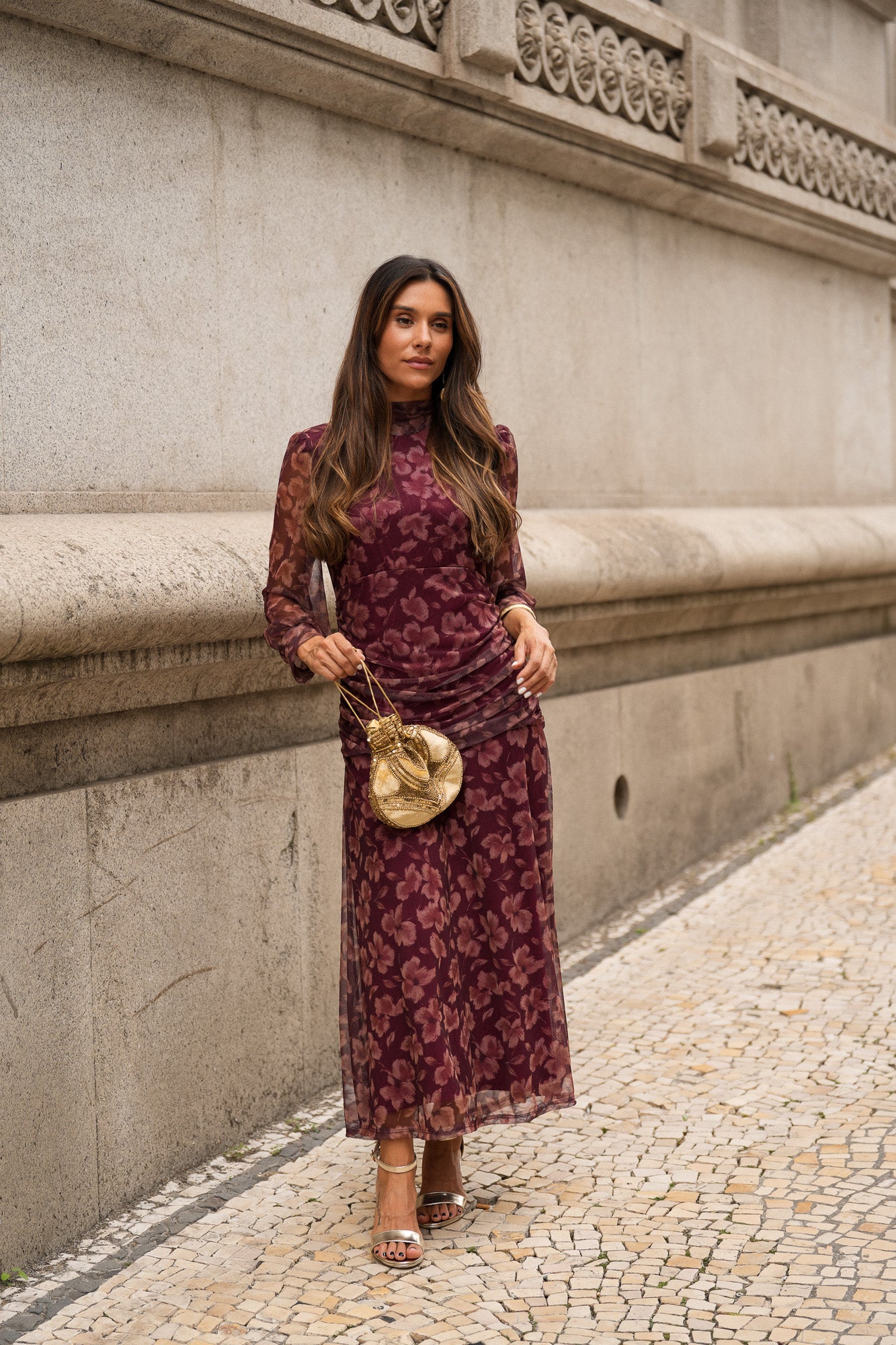 VESTIDO LOUVRE BURGUNDY