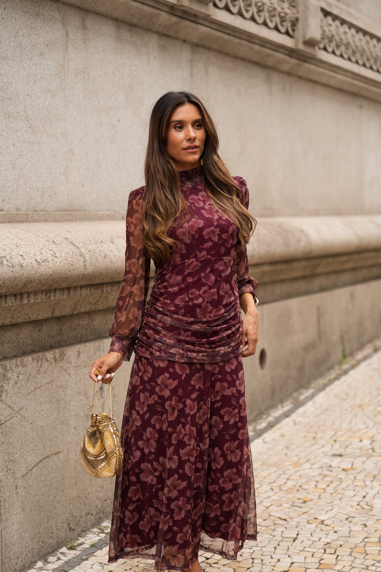 VESTIDO LOUVRE BURGUNDY