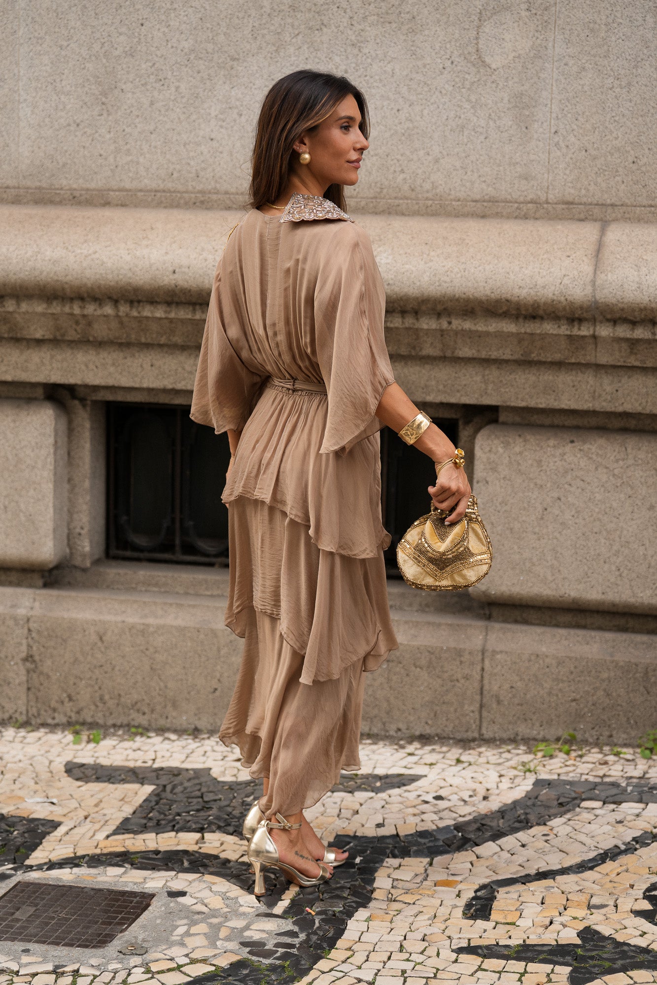 VESTIDO CARLOTA TAUPE