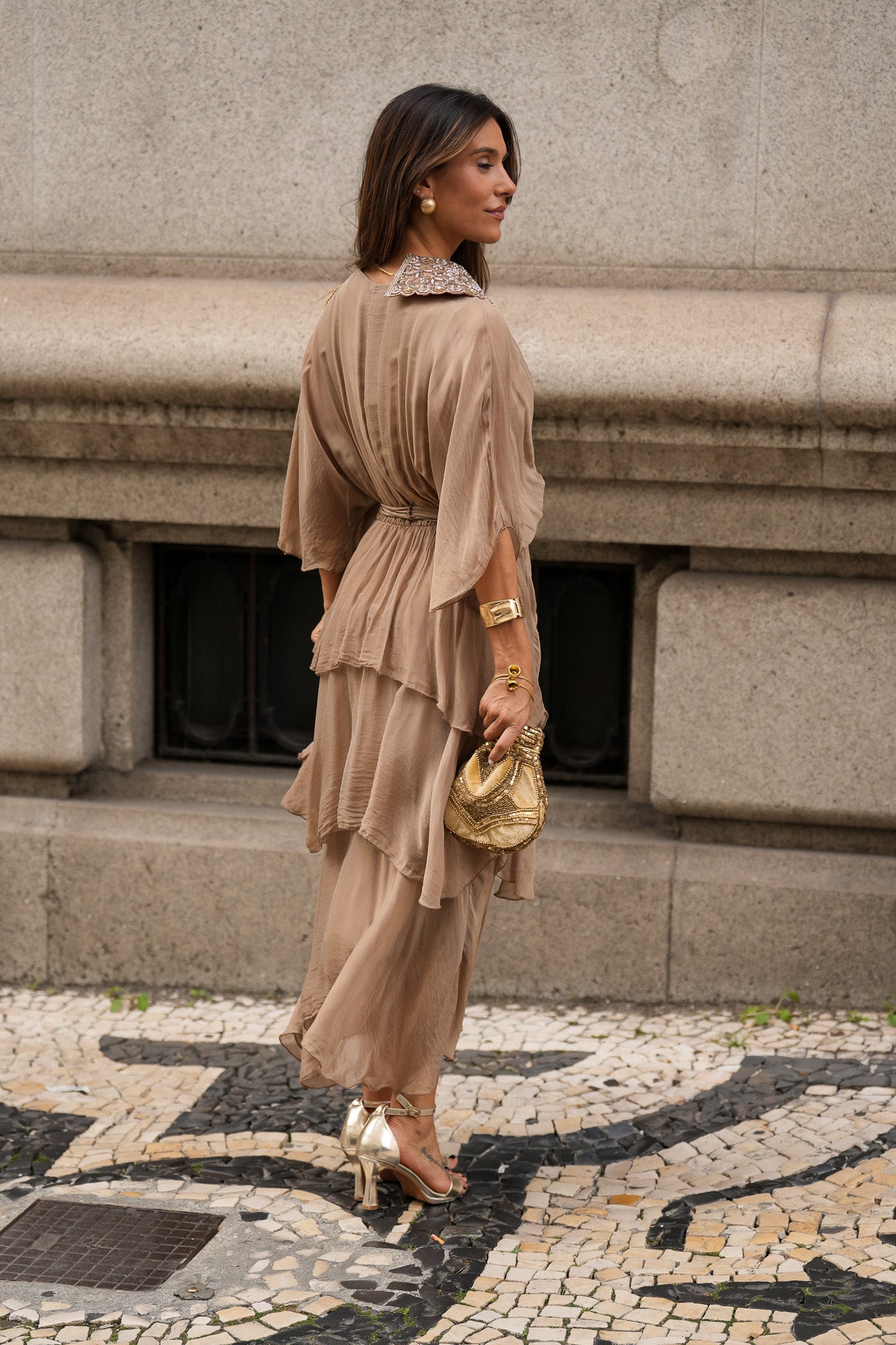 VESTIDO CARLOTA TAUPE
