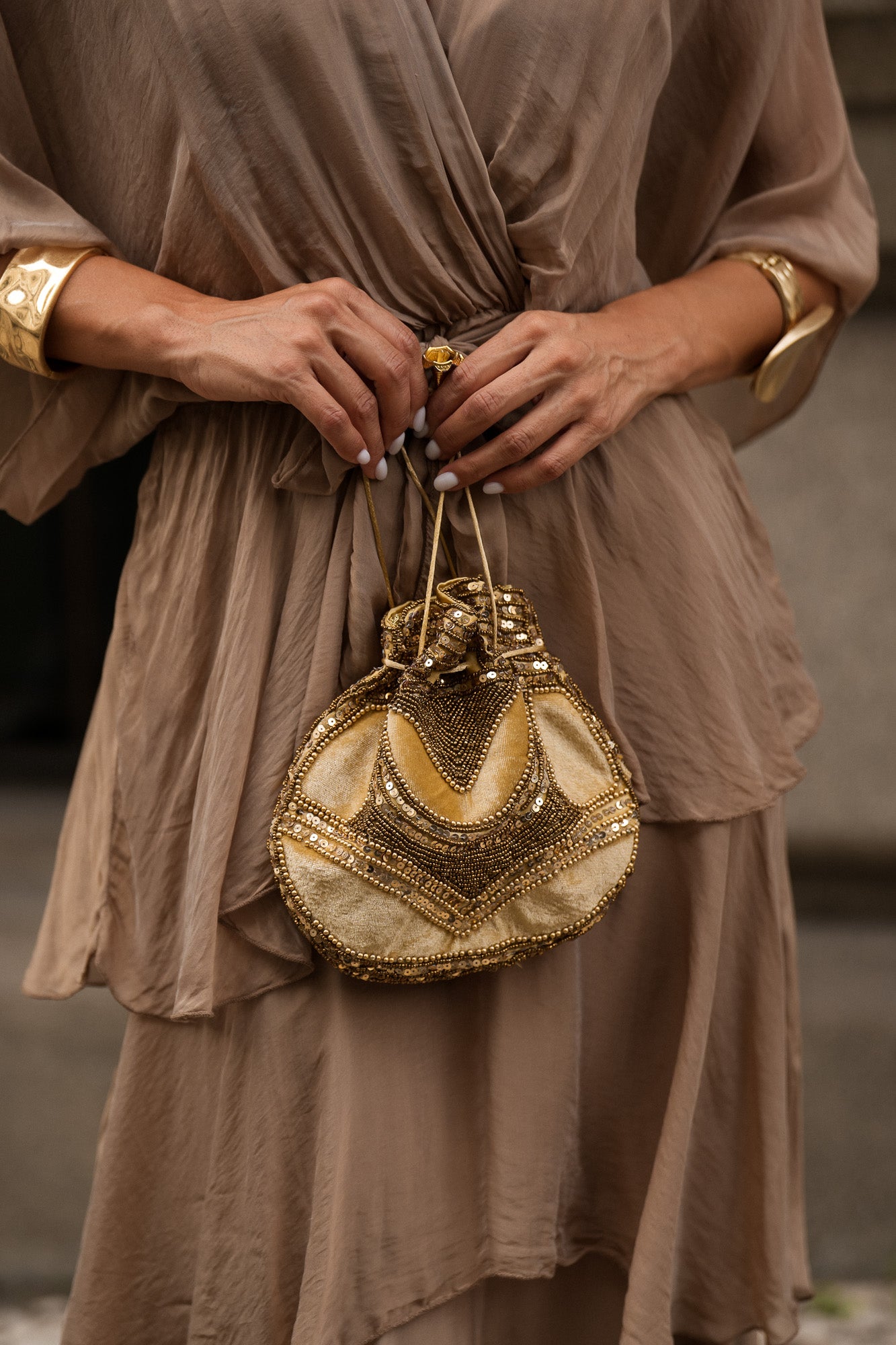 VESTIDO CARLOTA TAUPE