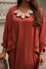 COLAR TERESA BEGE